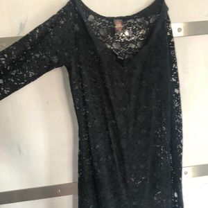 Black long sleeve lace shirt